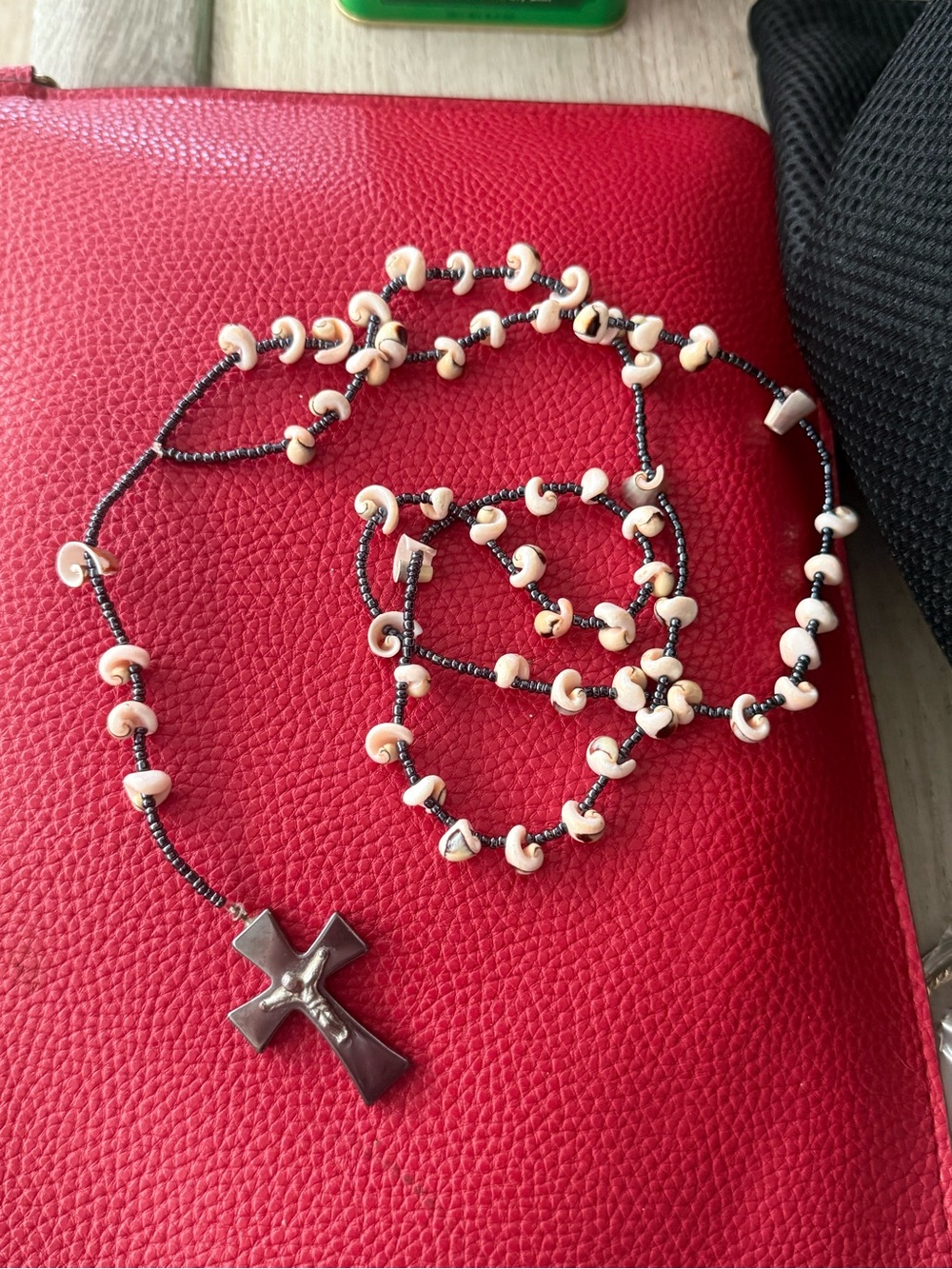 Source Unknown Cream and Black Beaded Cross Necklace